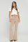 PANTALON SILUETA AJUSTADA CON BOTA SEMICAMPANA