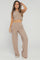 PANTALON TIPO ALFRED CON PRETINA Y ELÁSTICO AJUSTABLE