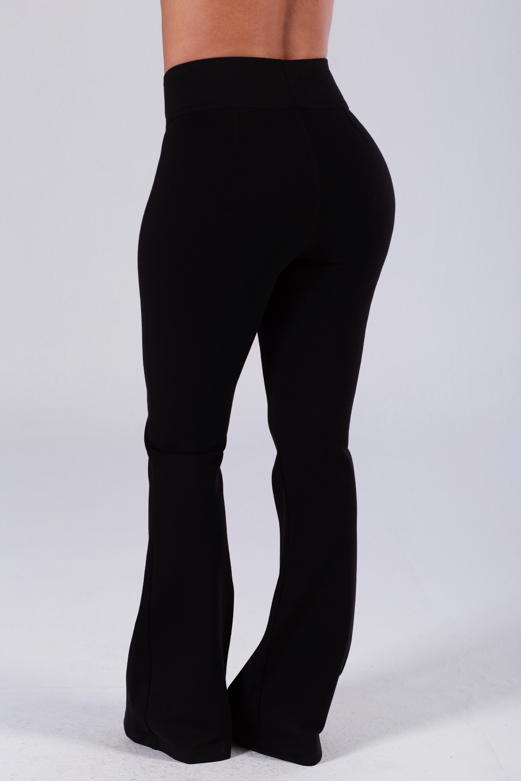 PANTALON BOTA CAMPANA 2 BOTONES