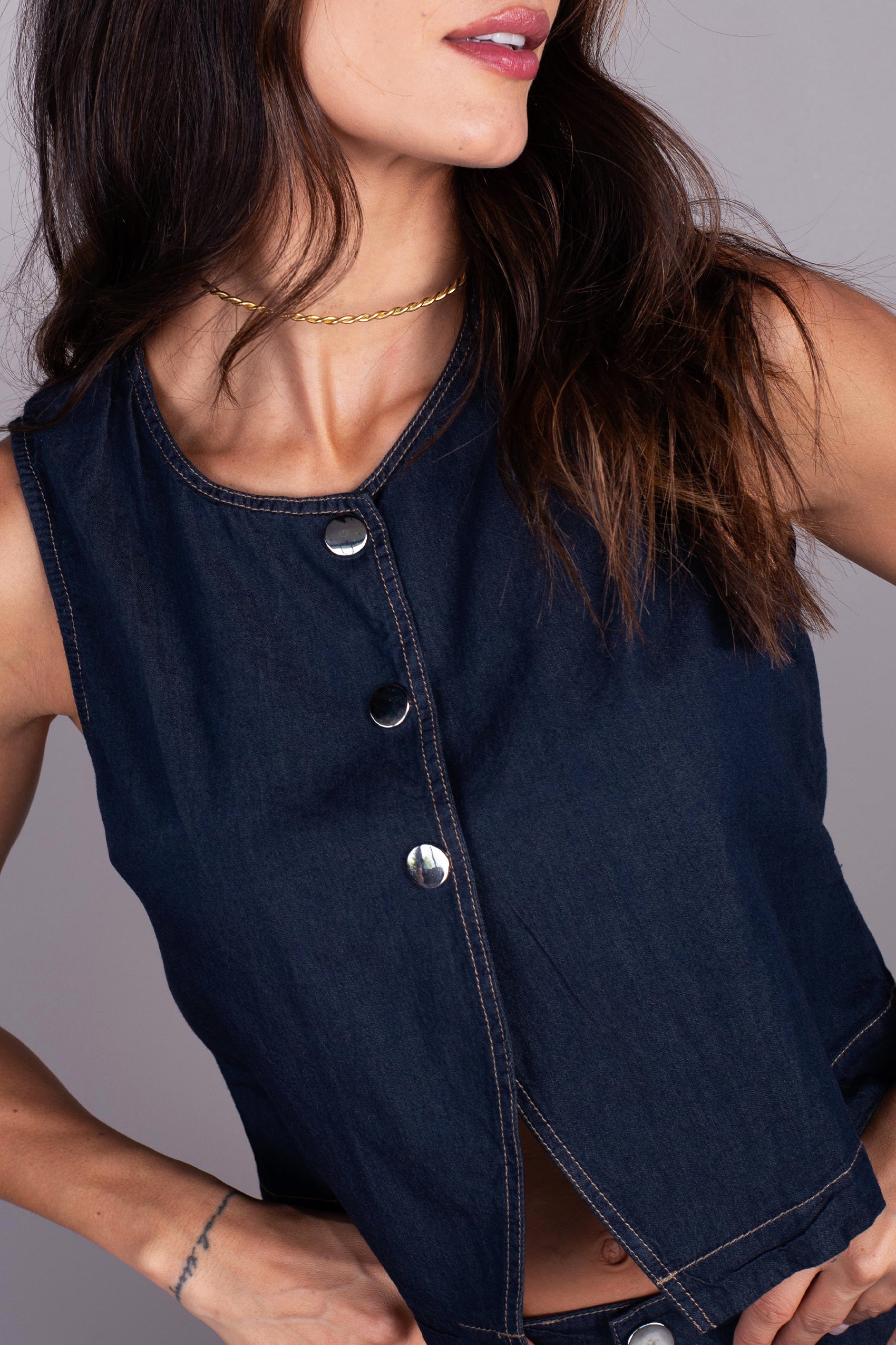 BLUSA MANGA SISA CON ABERTURA EN FRENTE