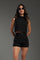 SHORT SILUETA SEMISUELTA CON PRETINA DELGADA