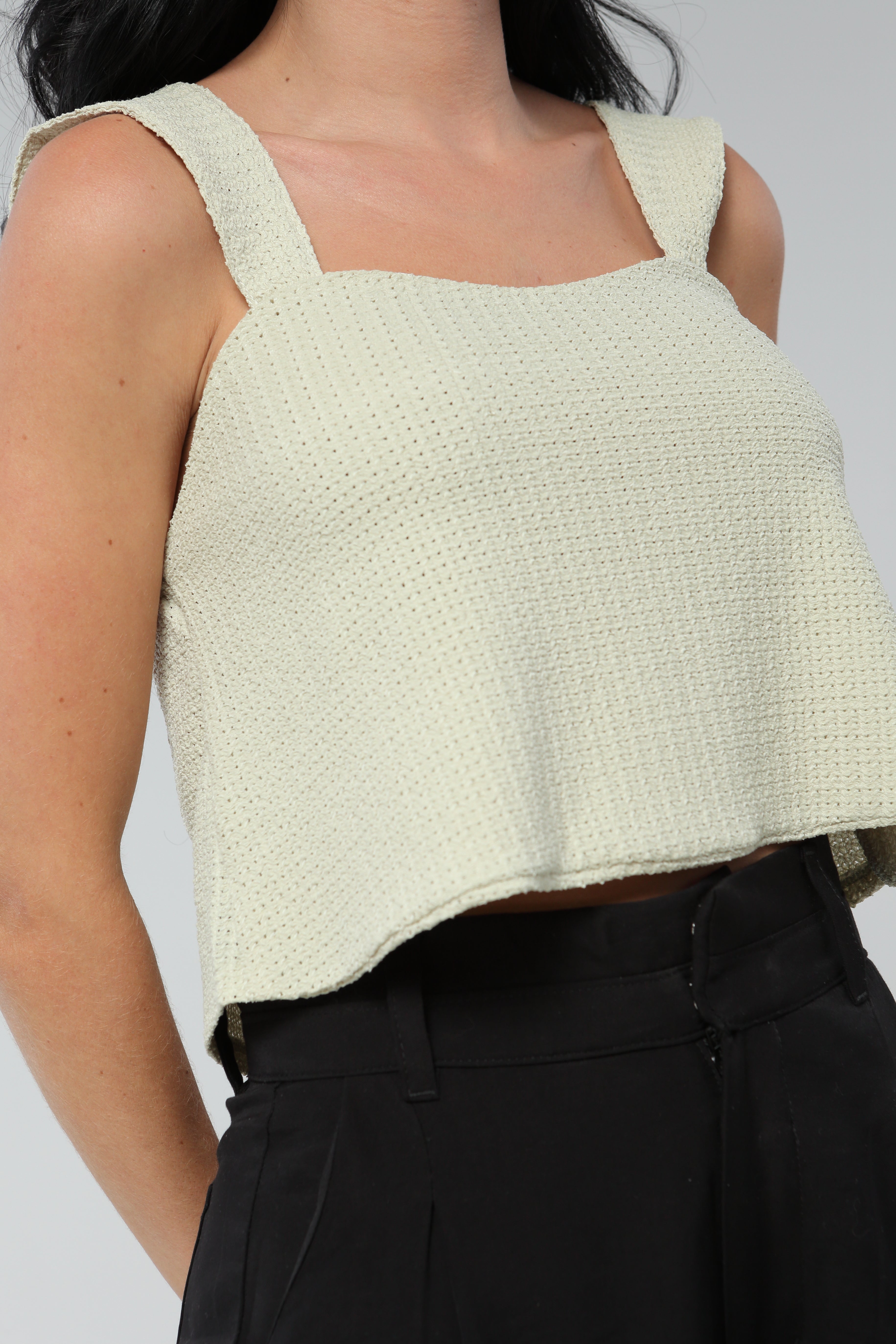 Blusa silueta suelta y corta con cargaderas anchas