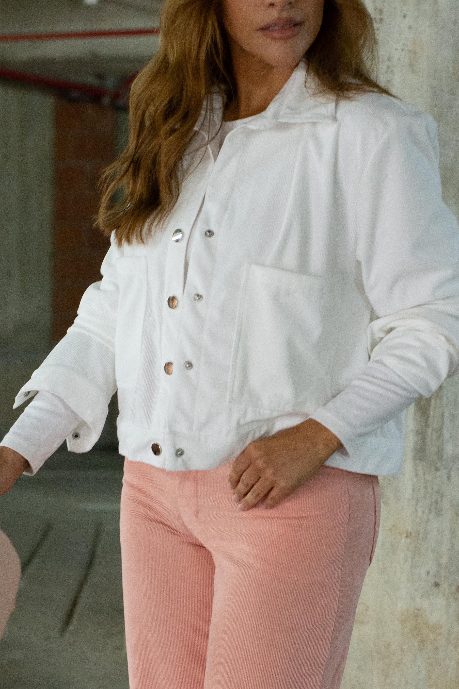 CHAQUETA SILUETA OVERSIZE