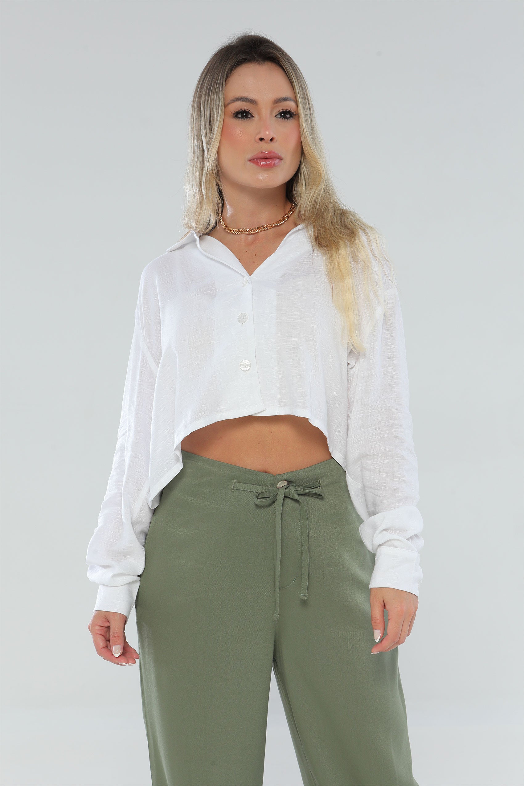 Camisa corta, manga larga.