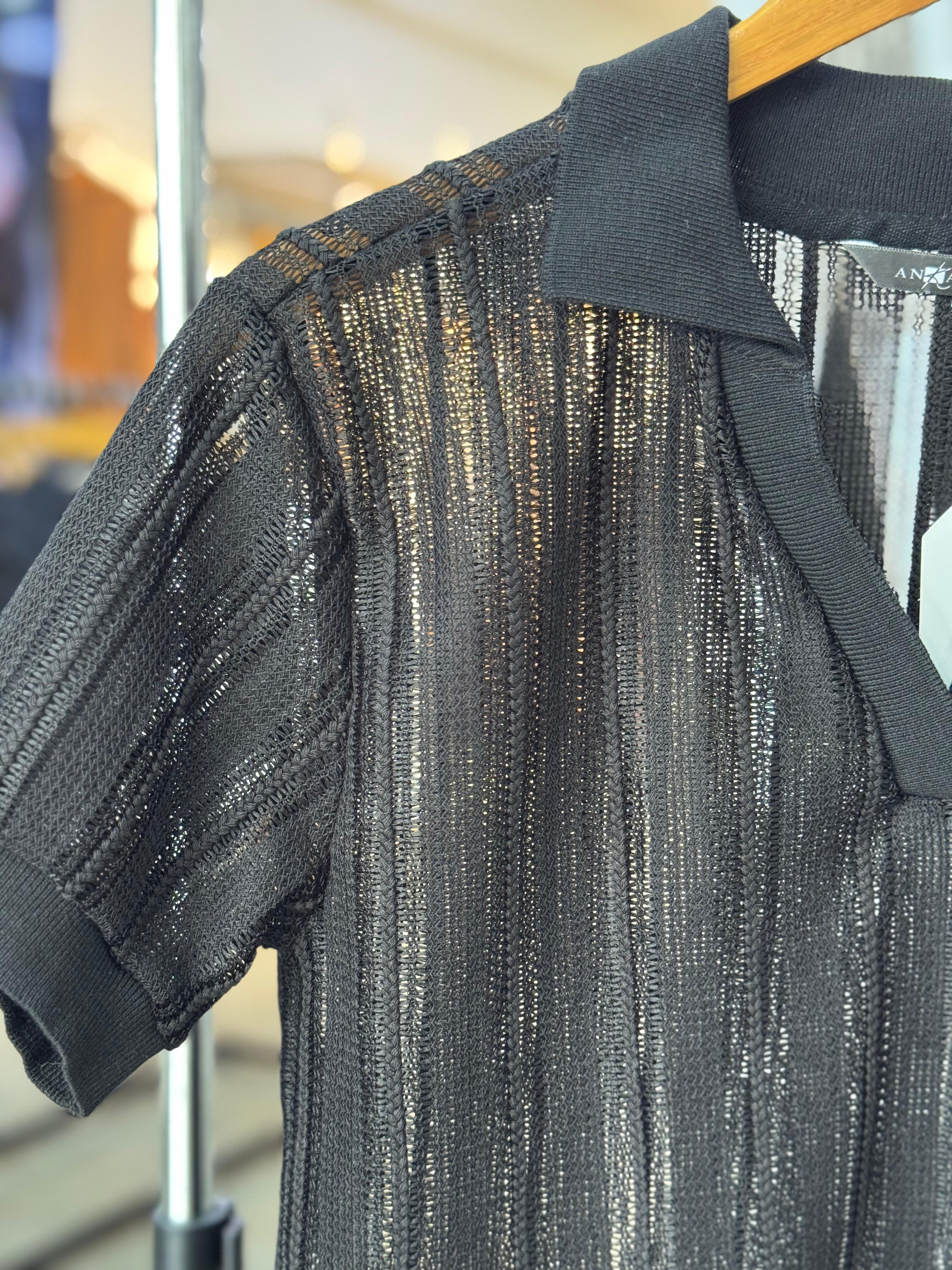 BLUSA MANGA CORTA EN TELA TIPO TEJIDA