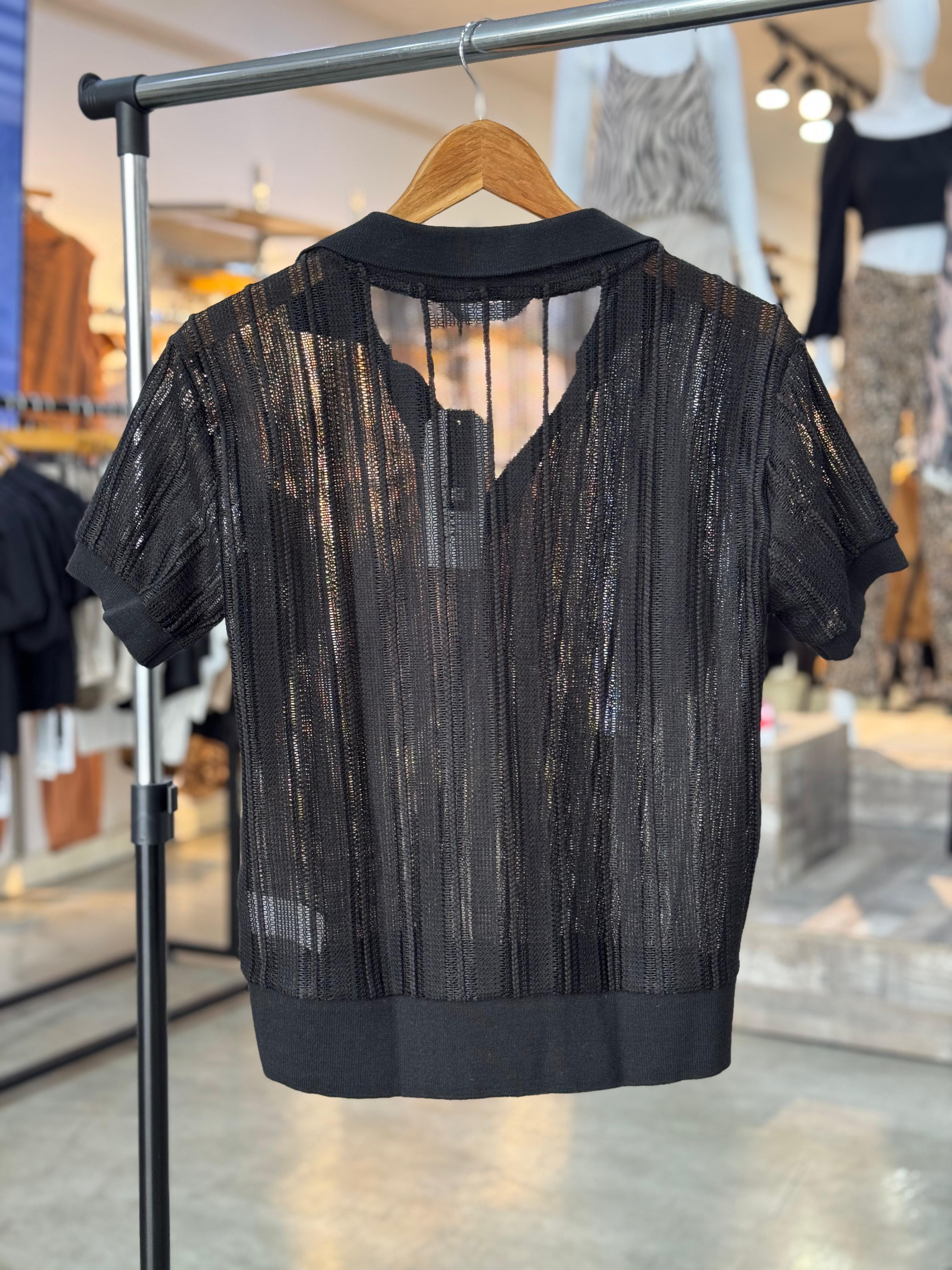 BLUSA MANGA CORTA EN TELA TIPO TEJIDA
