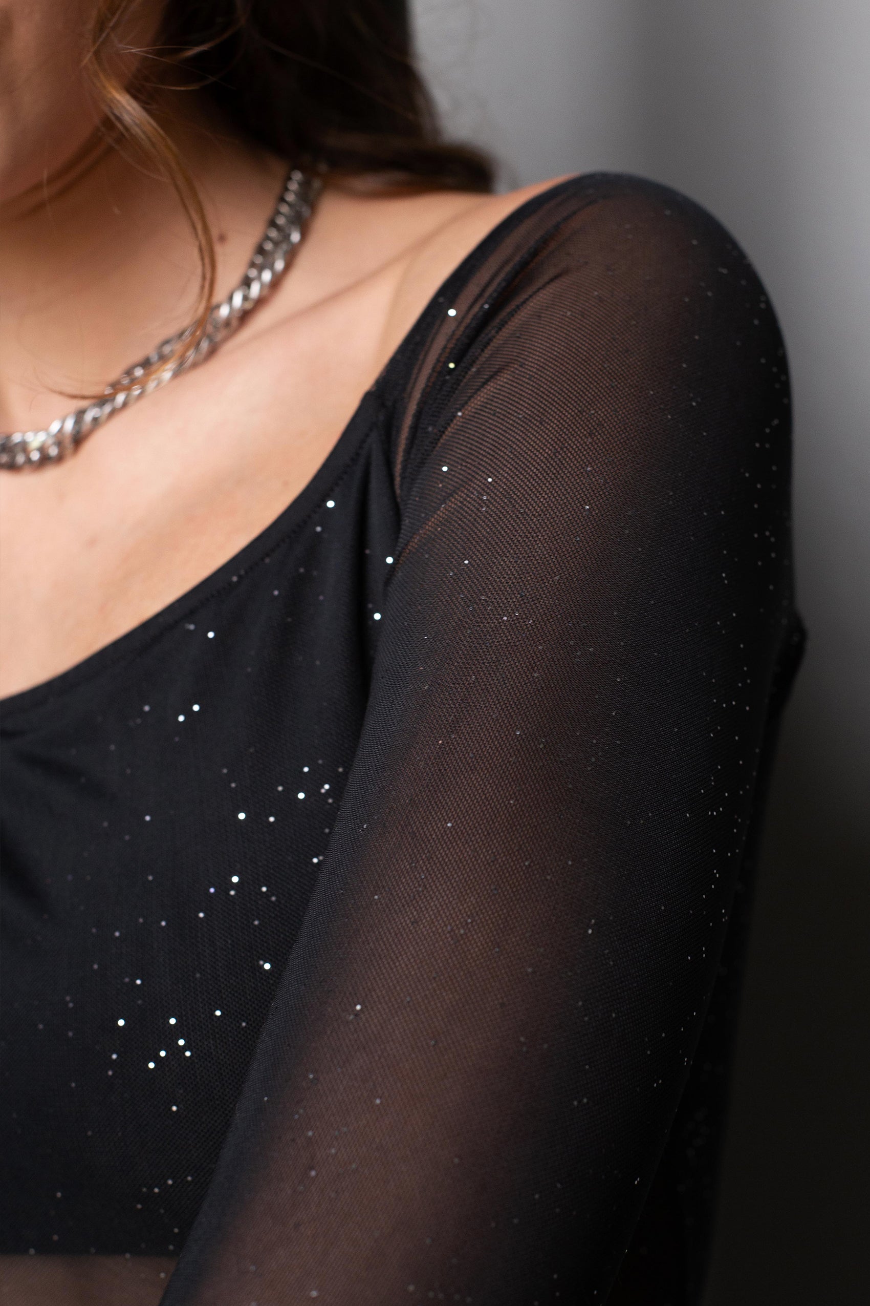 BODY ESCOTE BANDEJA Y MANGA LARGA