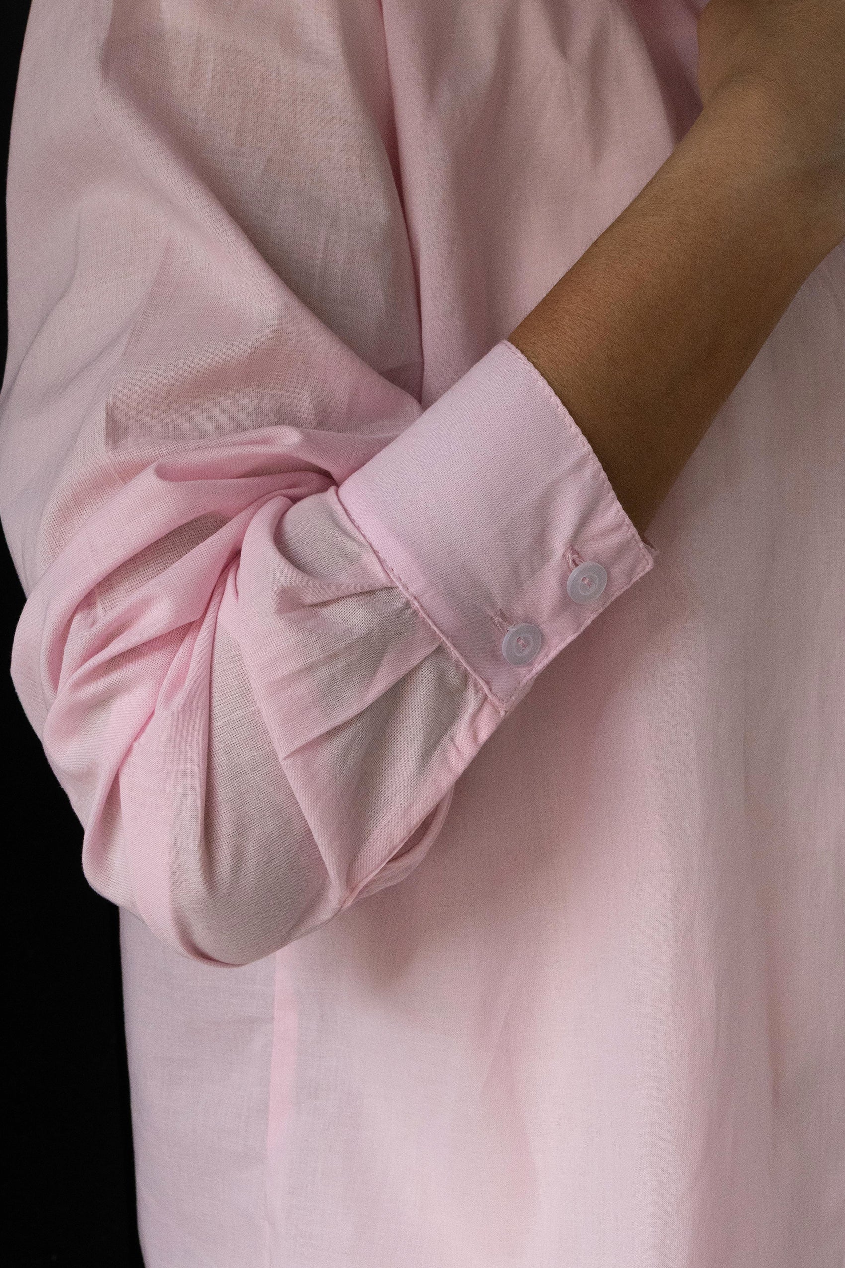 CAMISA  CON BOTONES Y CUELLO