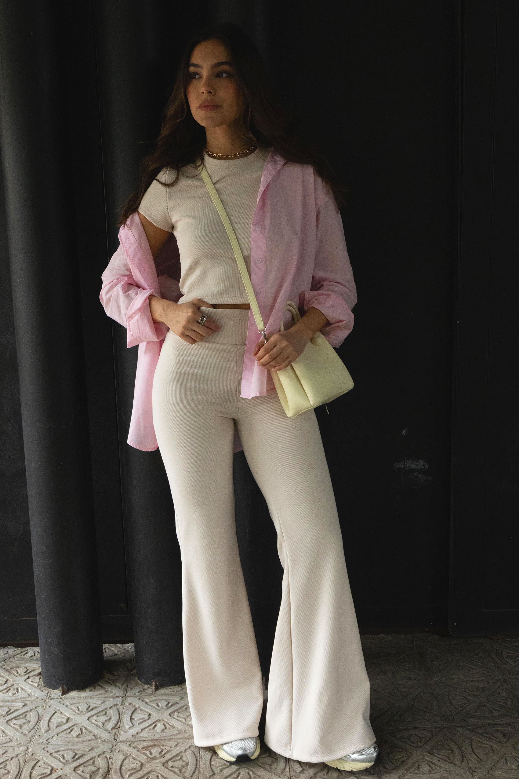 CAMISA  CON BOTONES Y CUELLO