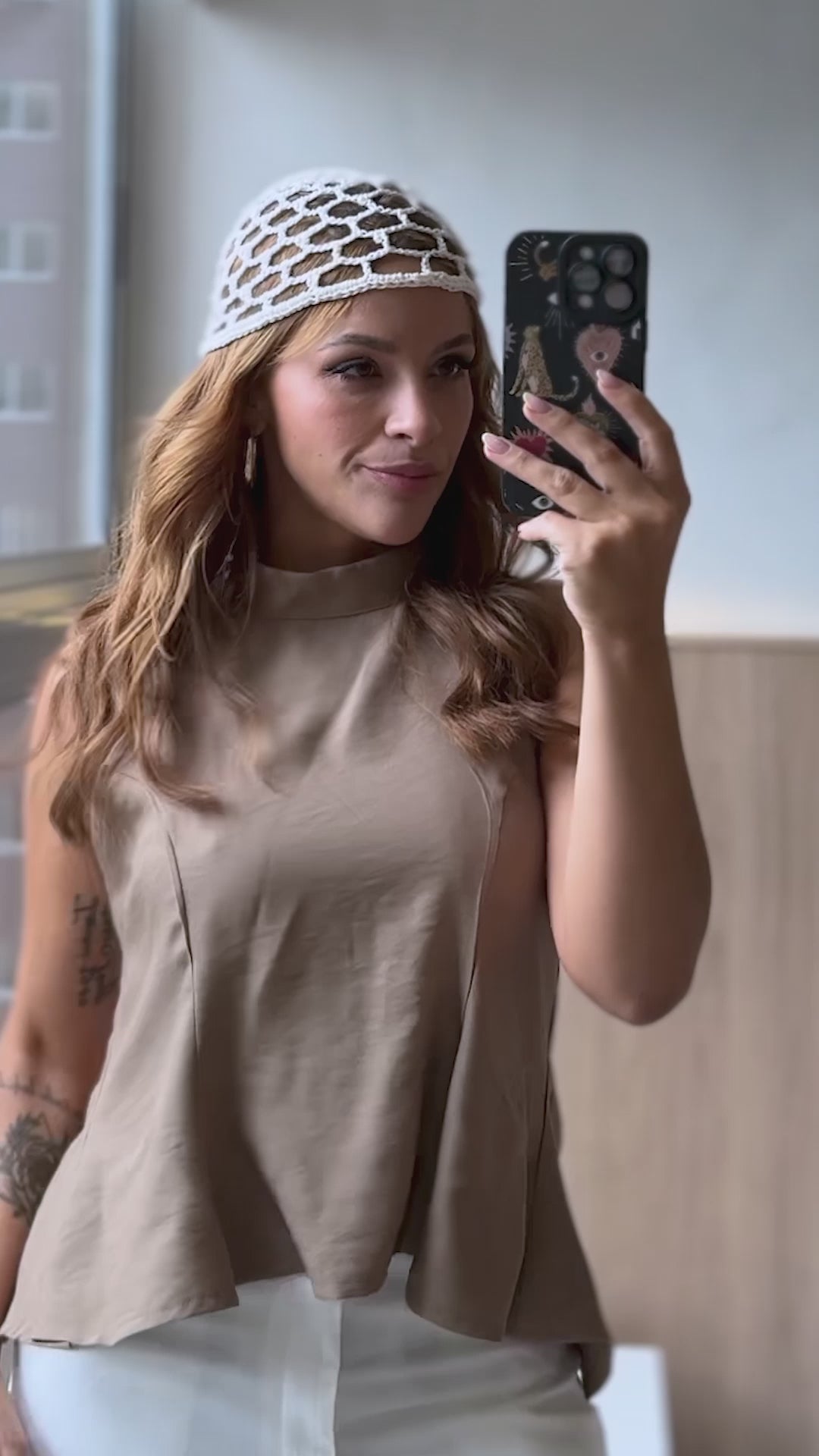 BLUSA CUELLO HALTER ABIERTA EN ESPALDA